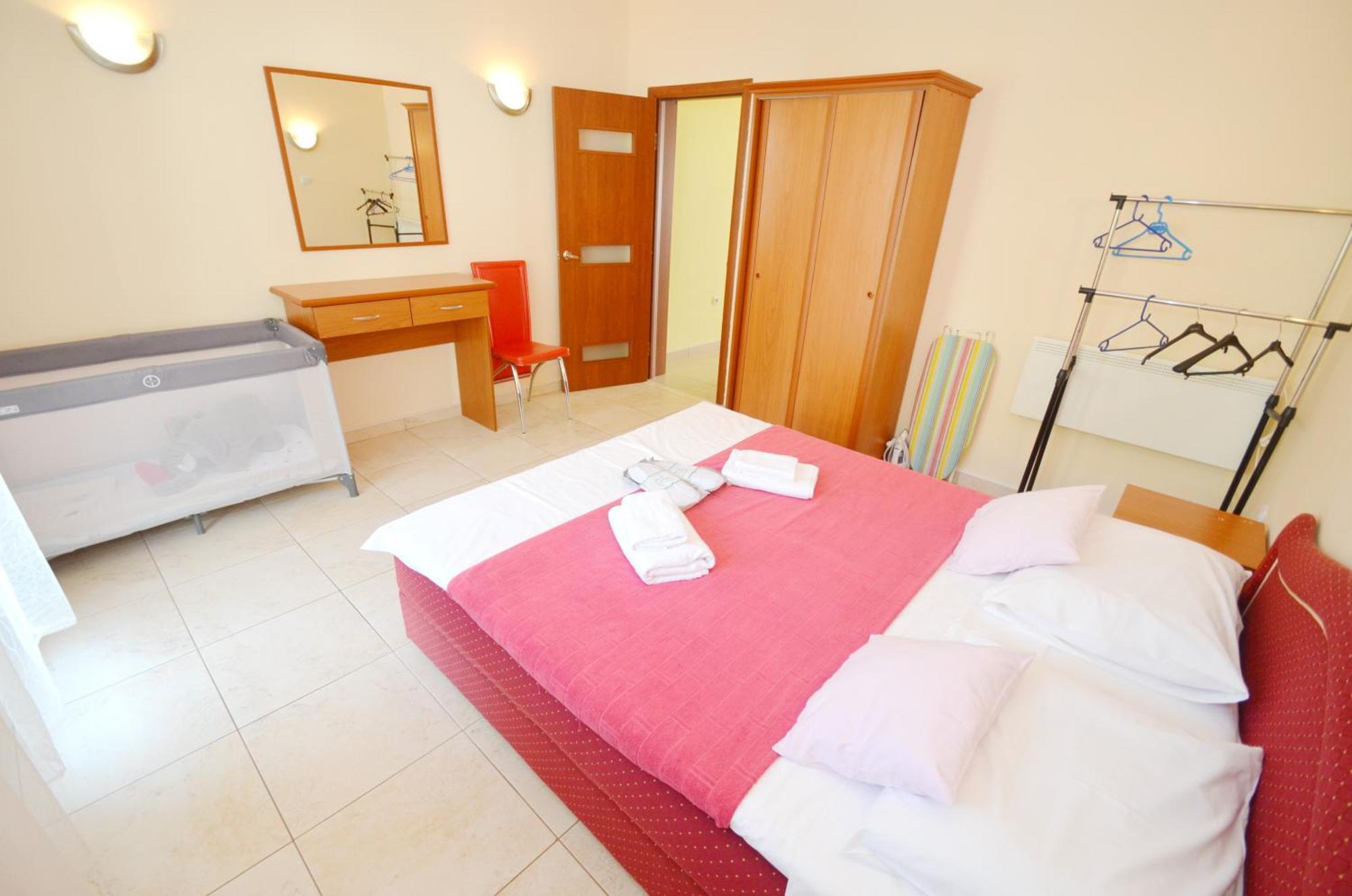 Apartments Dinko Zifra Тиват Екстериор снимка