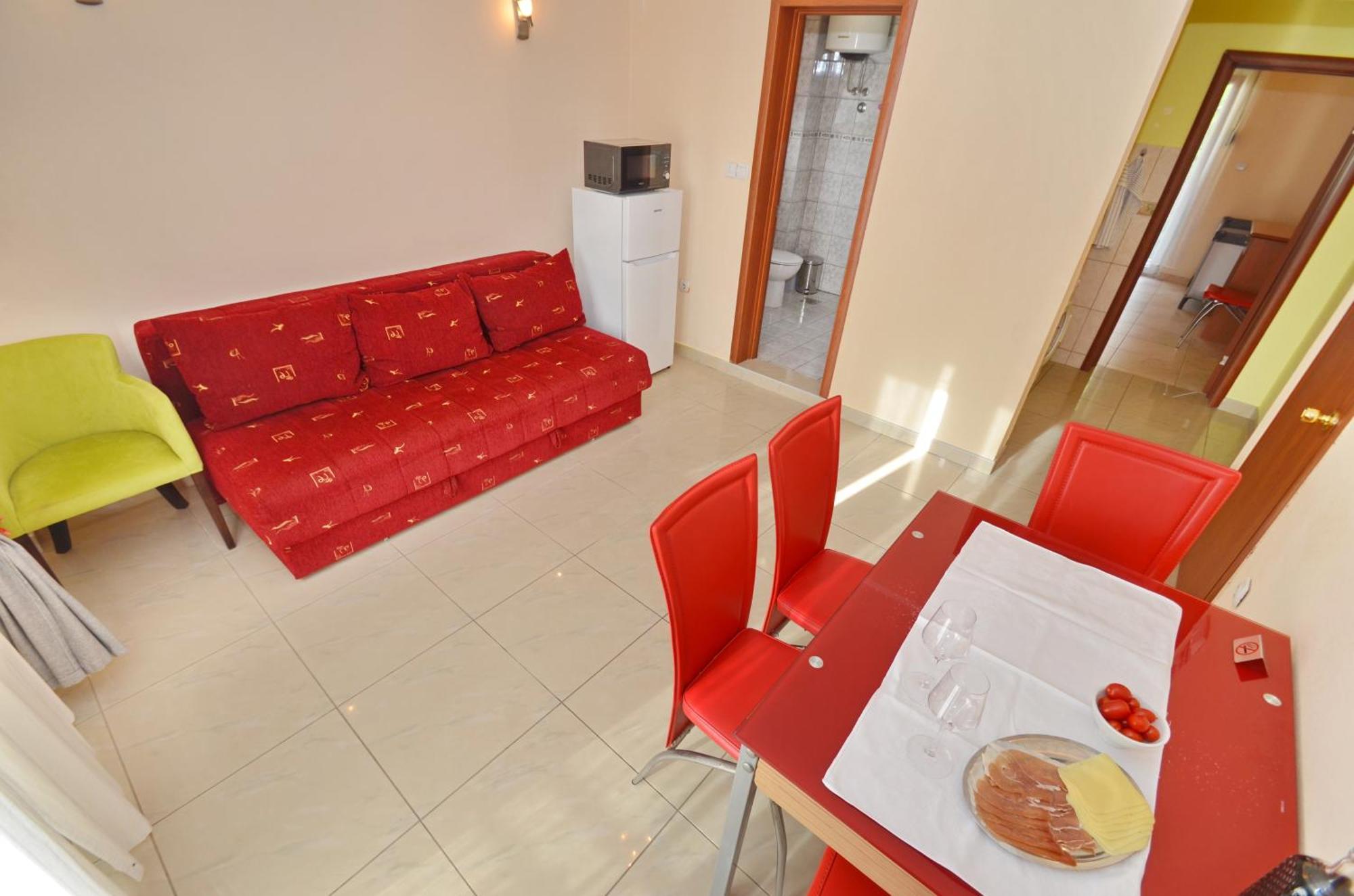 Apartments Dinko Zifra Тиват Екстериор снимка
