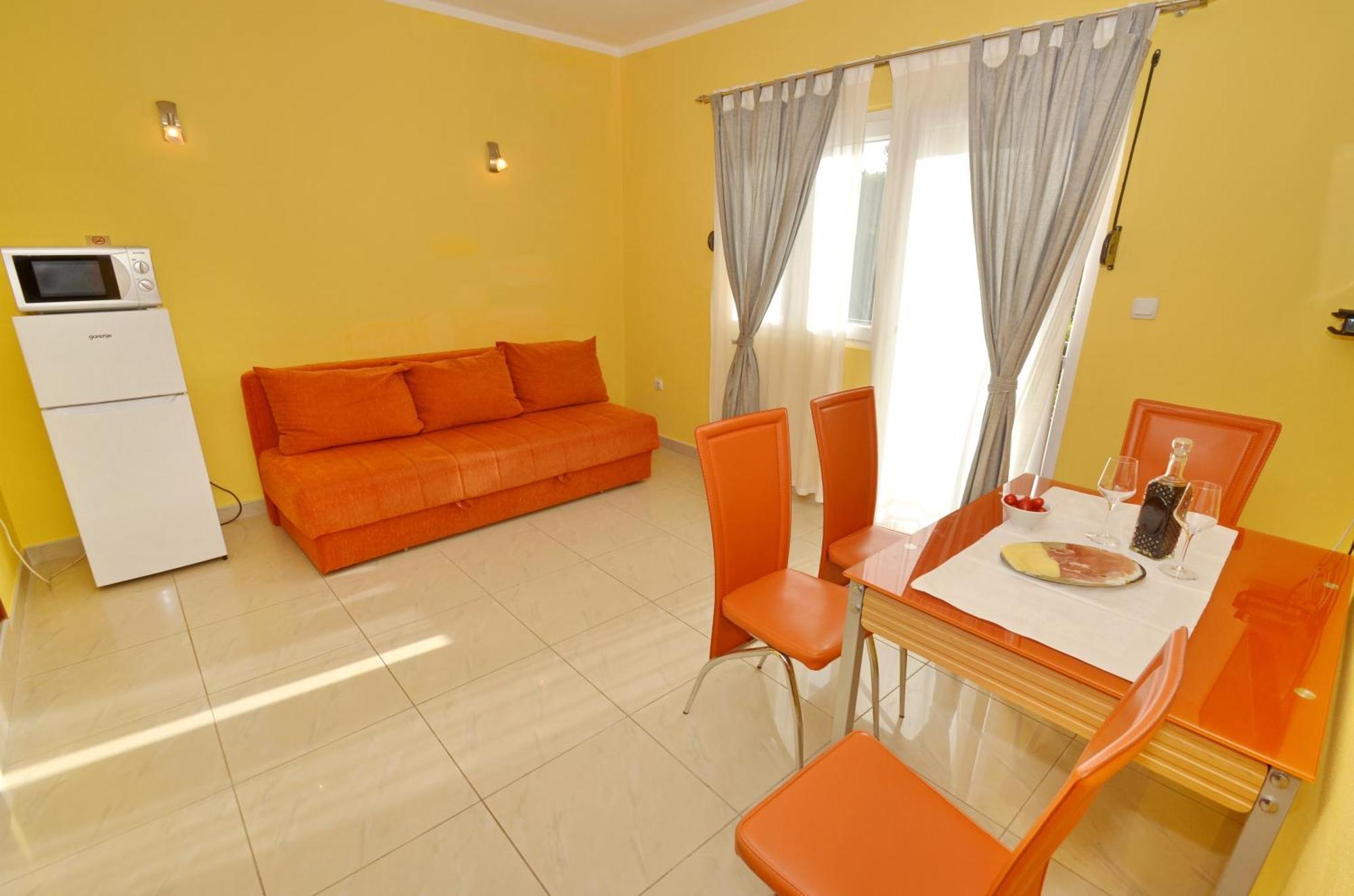 Apartments Dinko Zifra Тиват Стая снимка